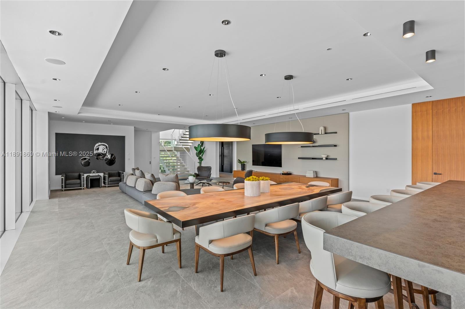 2131 NE 15th St Fort Lauderdale, FL 33304