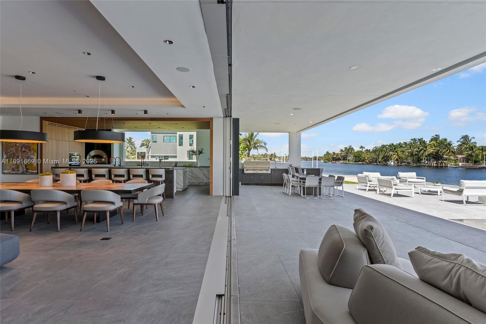 2131 NE 15th St Fort Lauderdale, FL 33304