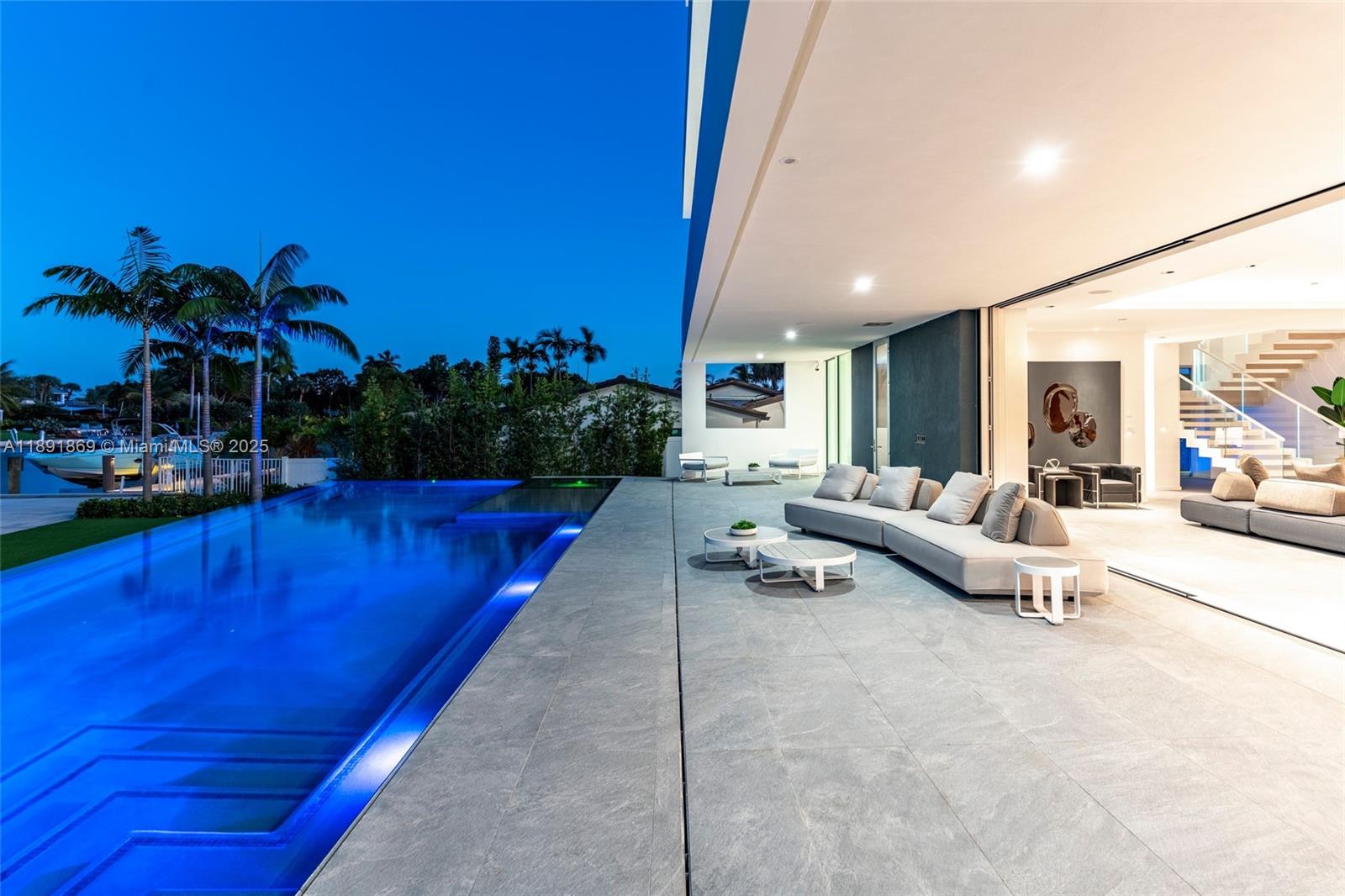 2131 NE 15th St Fort Lauderdale, FL 33304