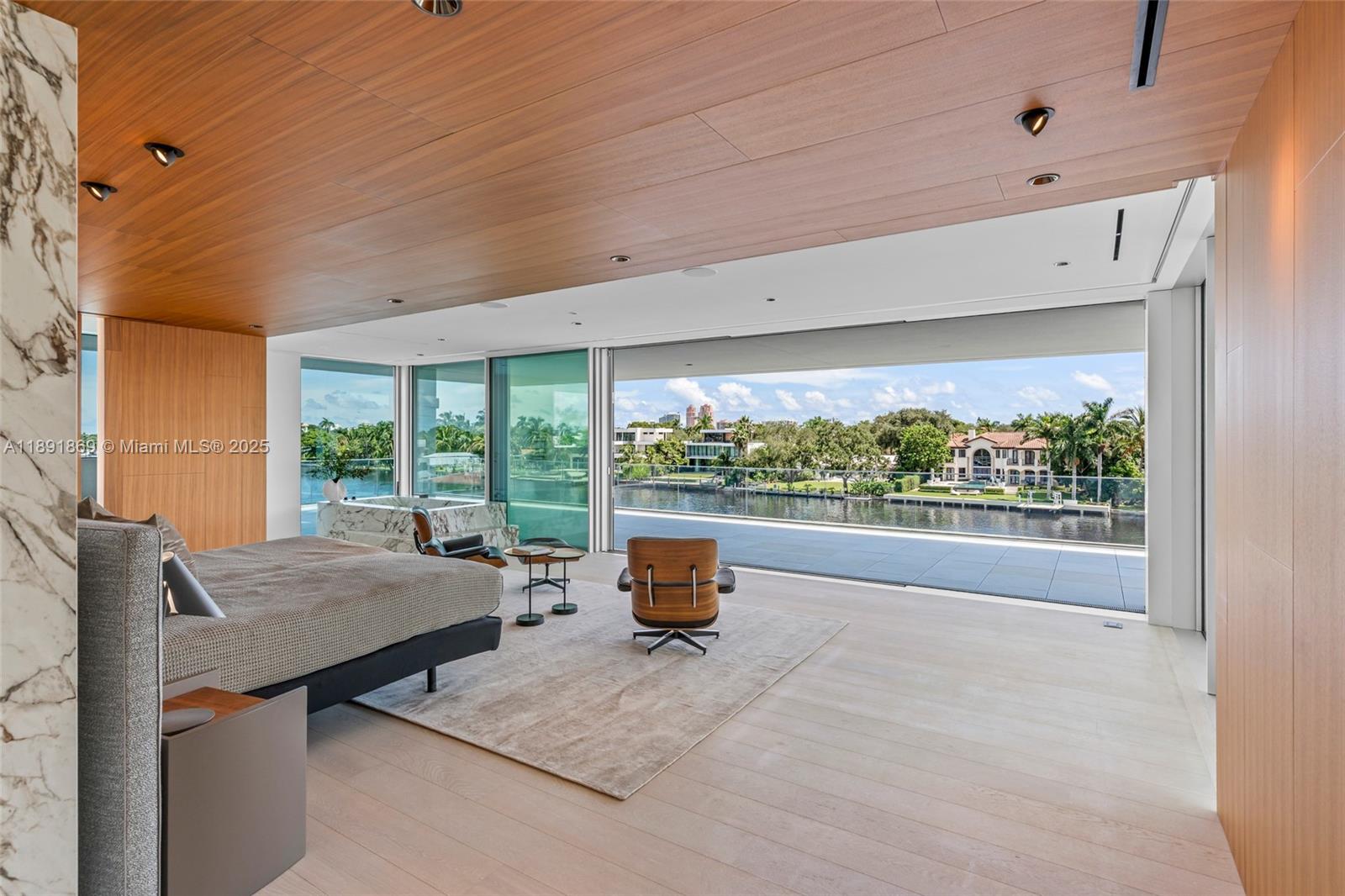 2131 NE 15th St Fort Lauderdale, FL 33304