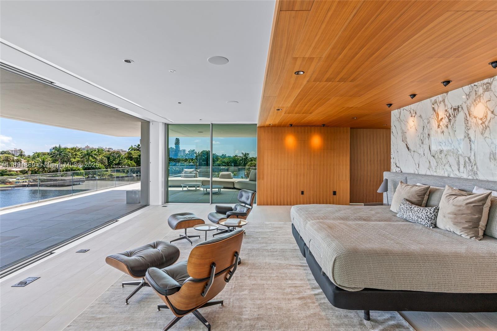 2131 NE 15th St Fort Lauderdale, FL 33304