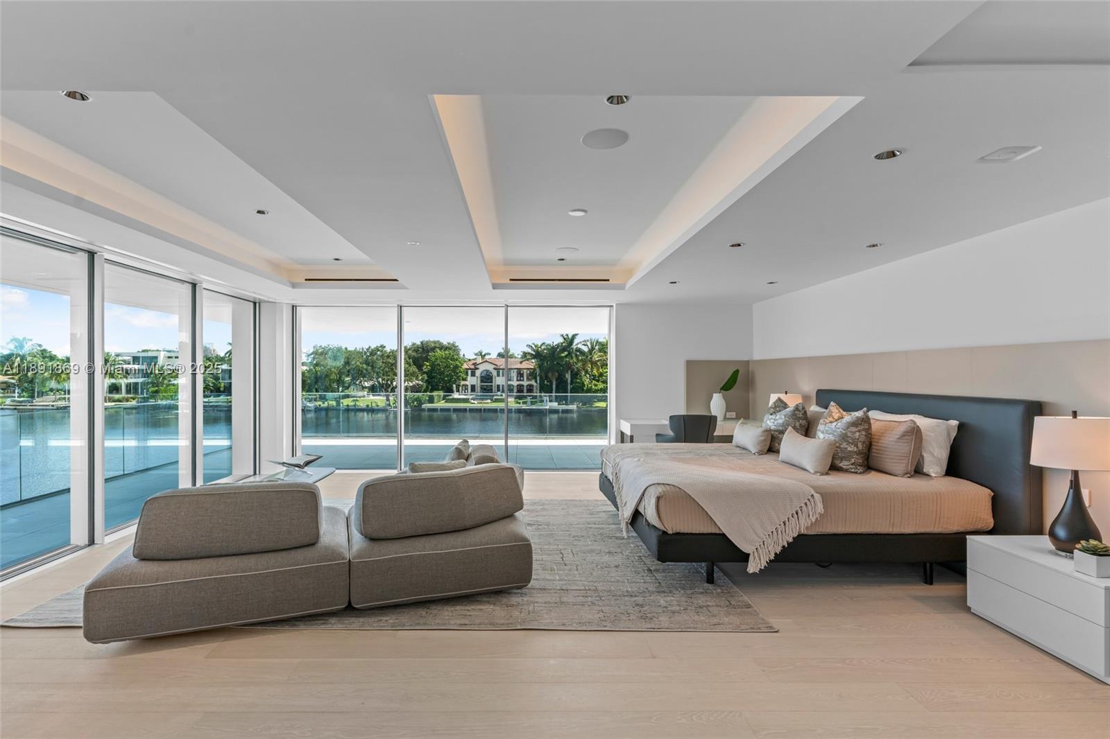 2131 NE 15th St Fort Lauderdale, FL 33304