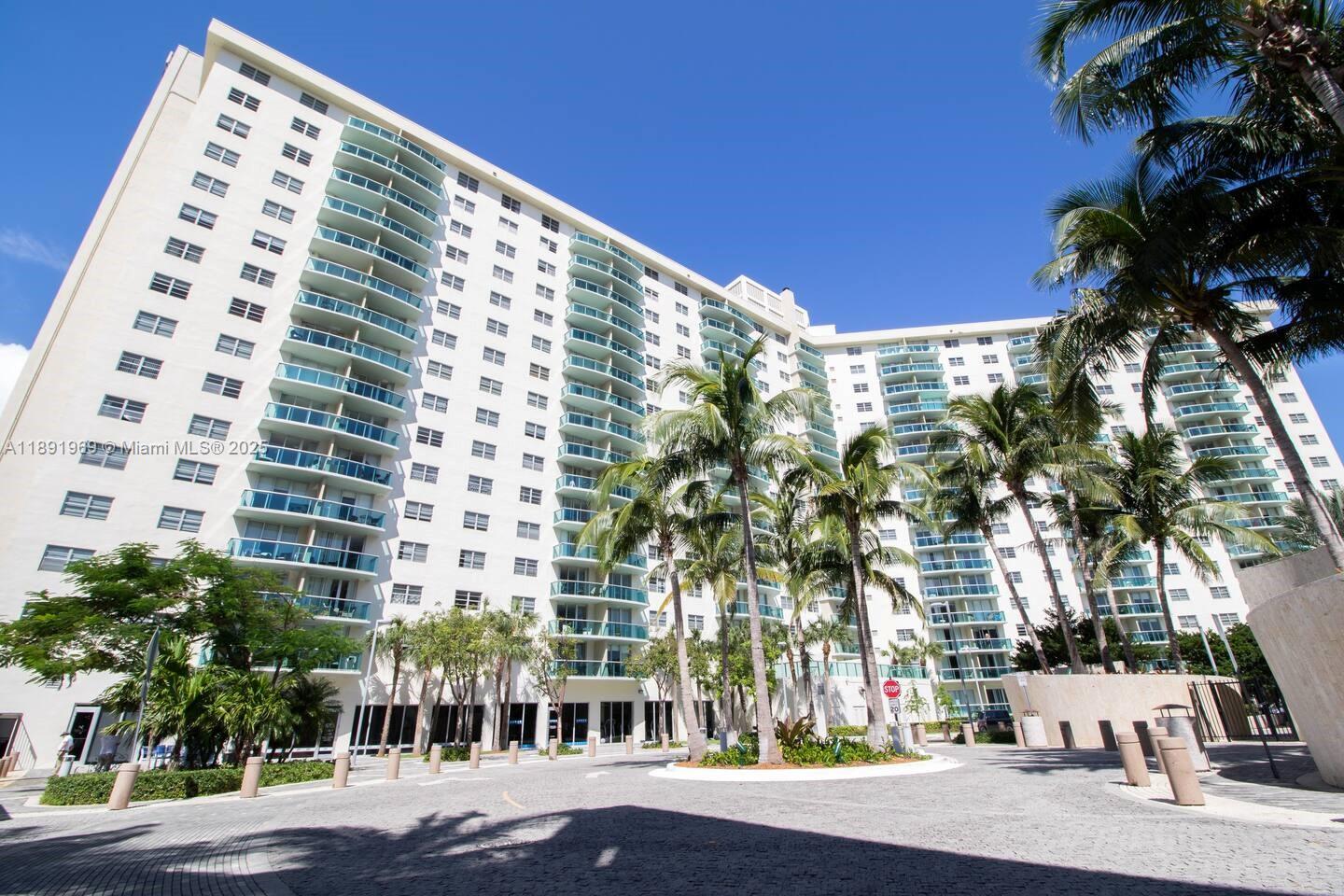 19370 Collins Ave #1120