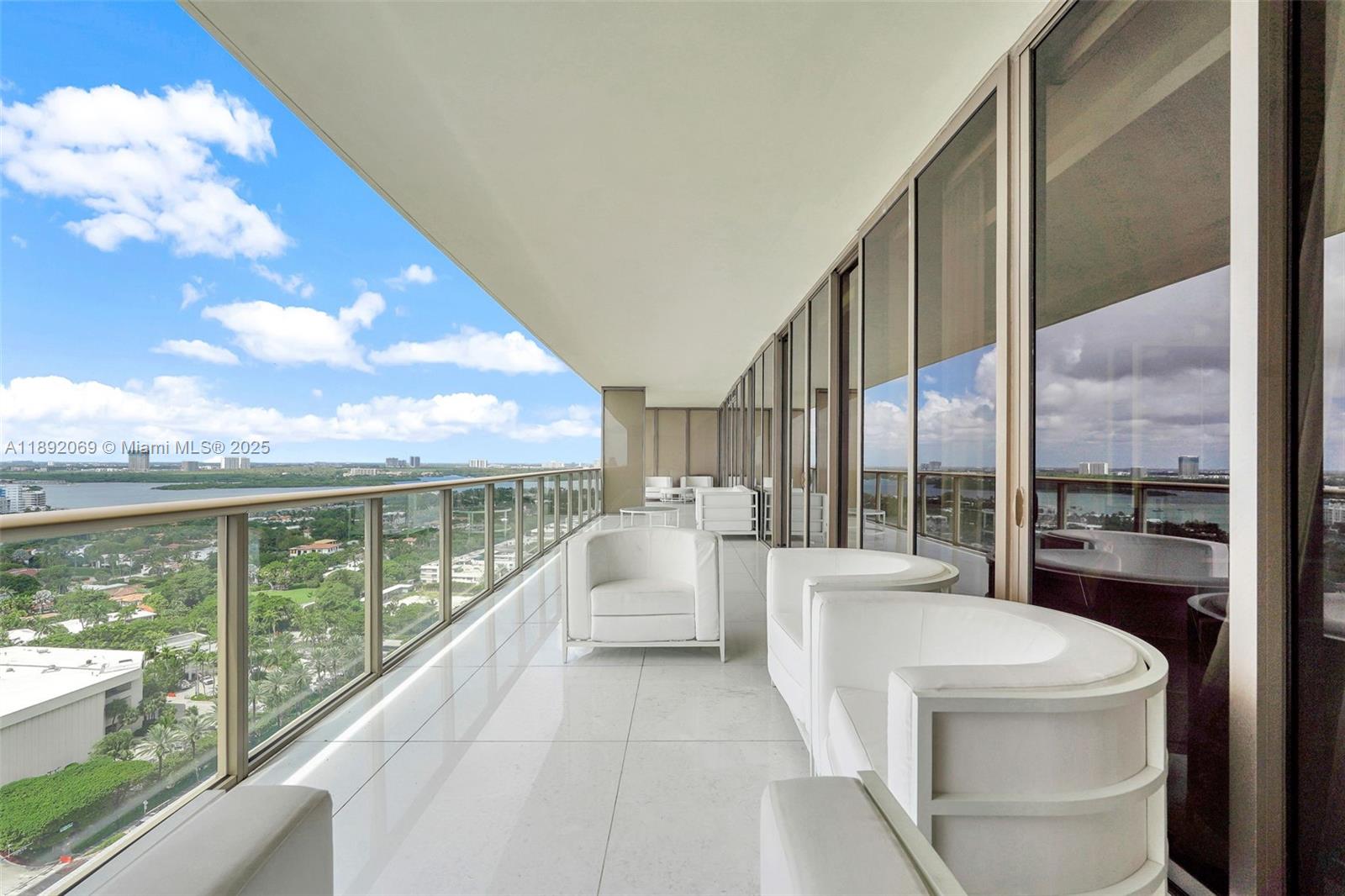 image St Regis Bal Harbour40
