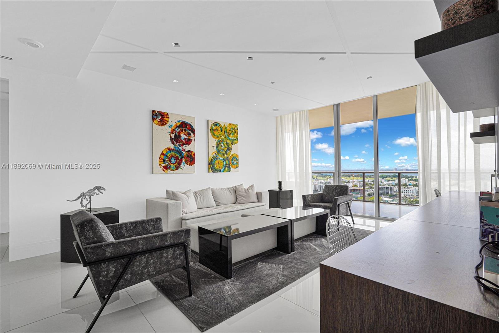 image St Regis Bal Harbour45