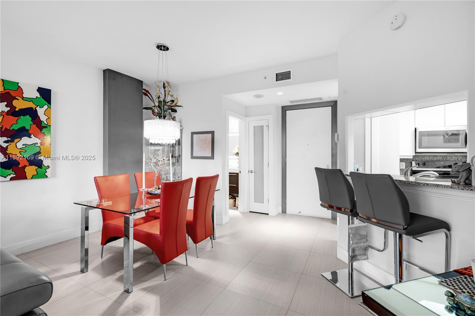 888 Brickell Key Dr #1002 Miami, FL 33131