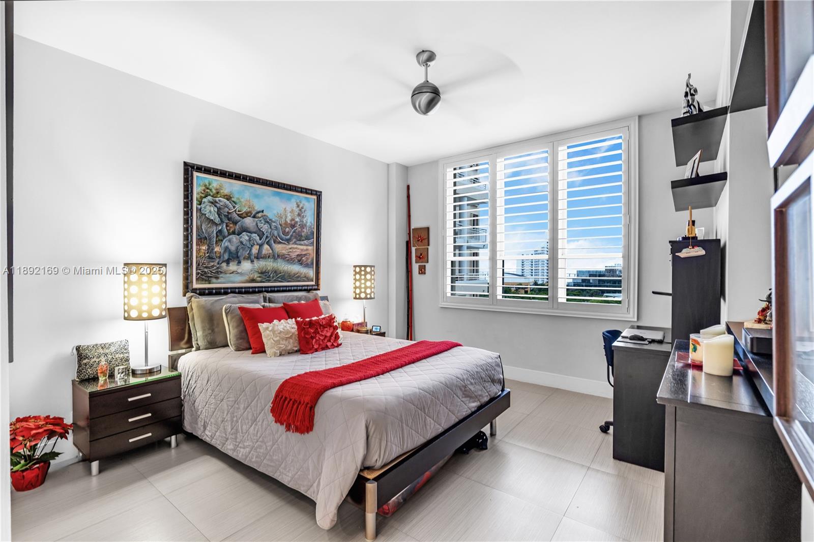 888 Brickell Key Dr #1002 Miami, FL 33131