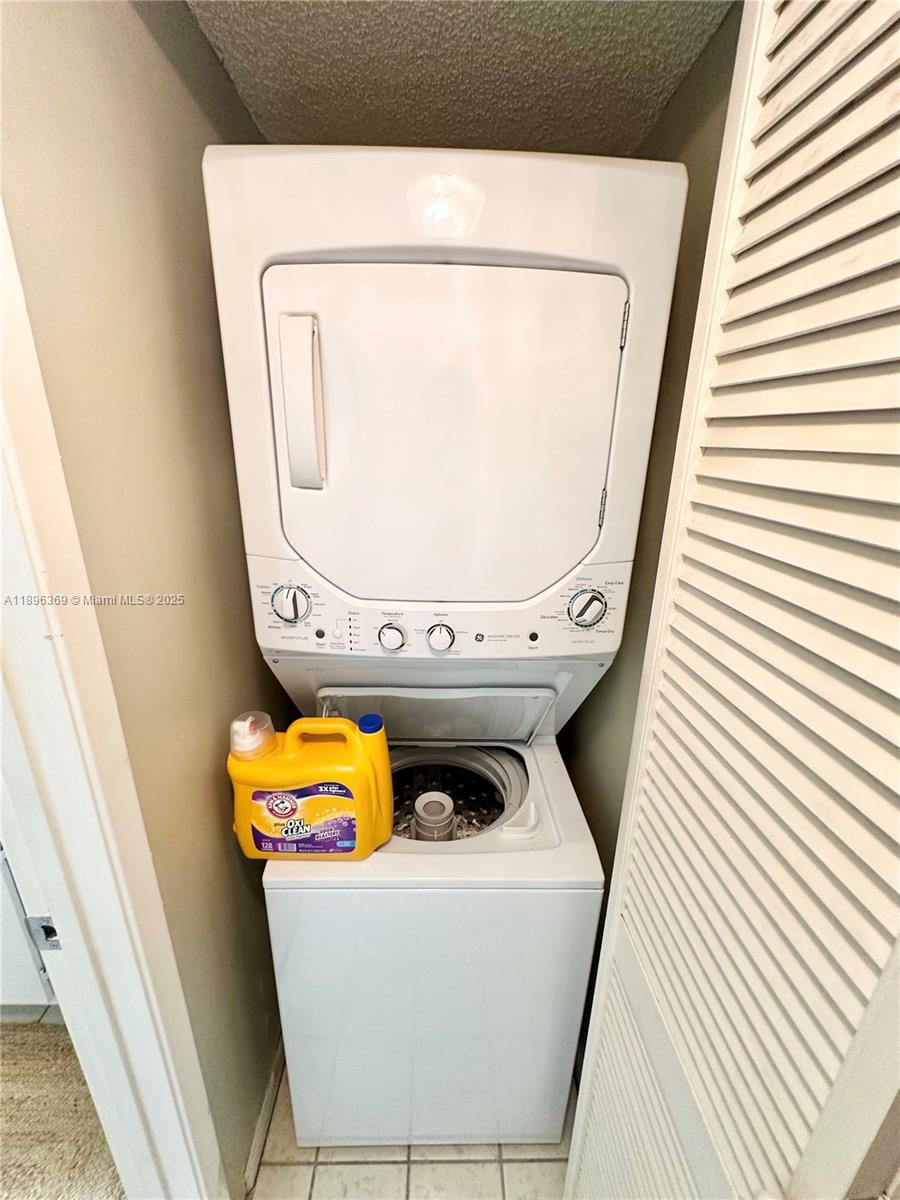 353 S Us Hwy 1 #E103 Jupiter, FL 33477