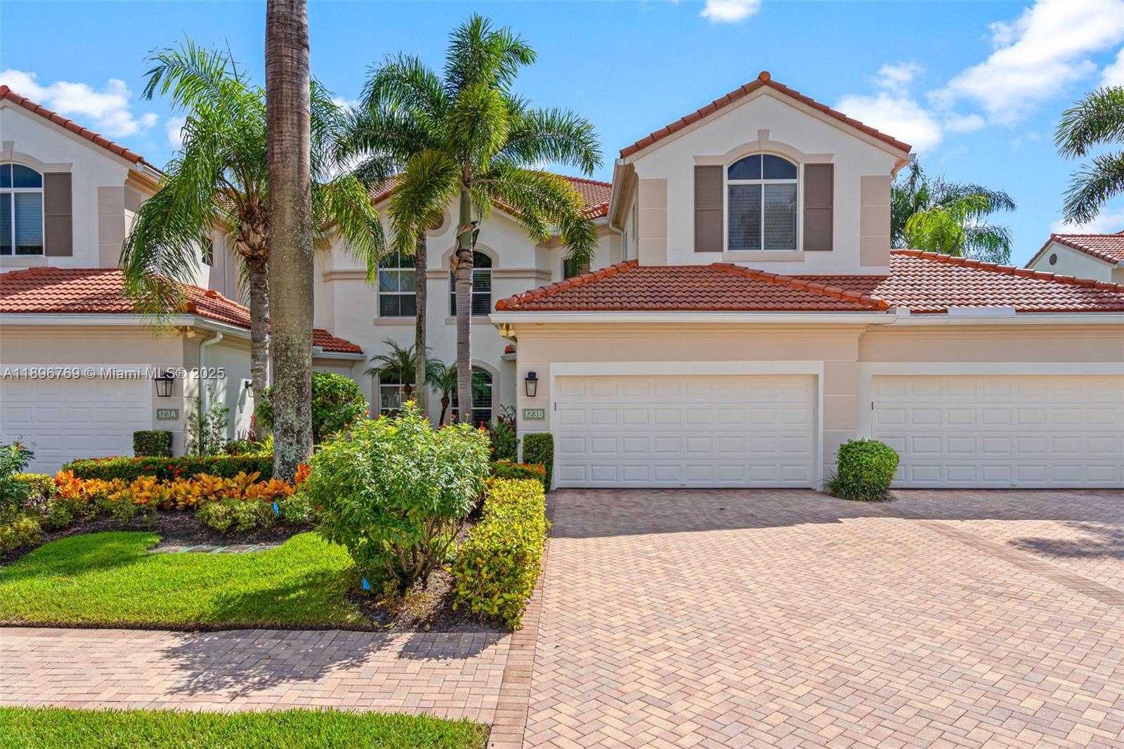123 Palm Bay Ter #B