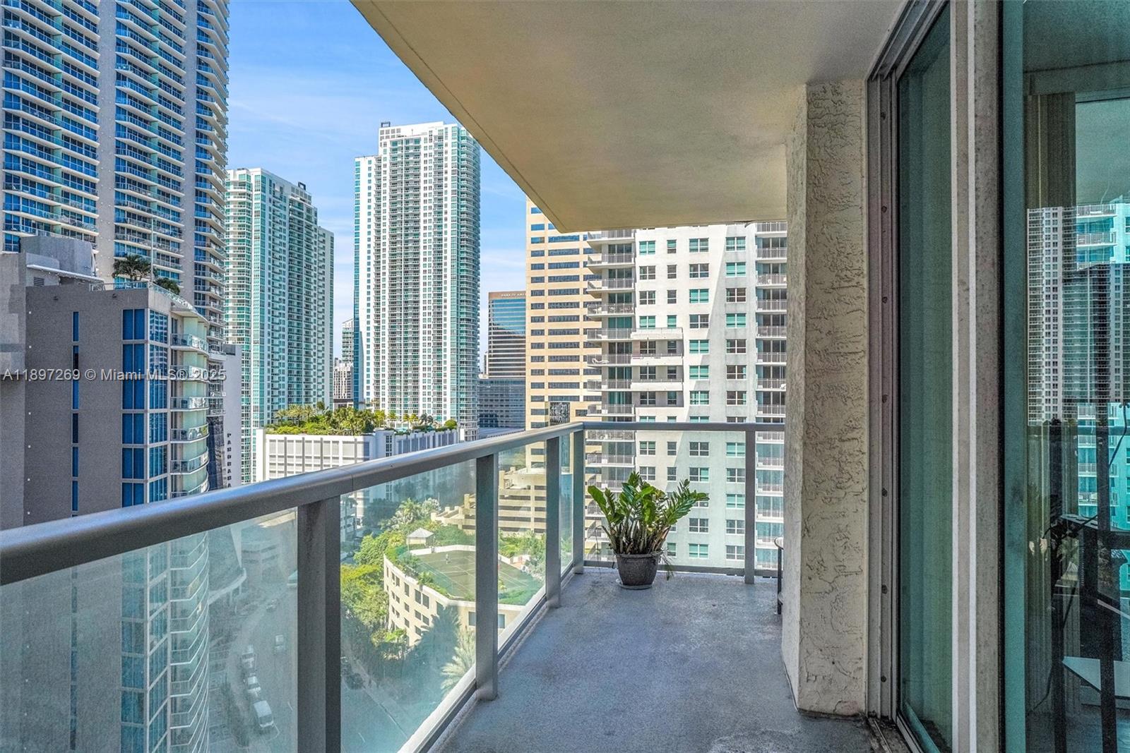 image The Mark On Brickell18