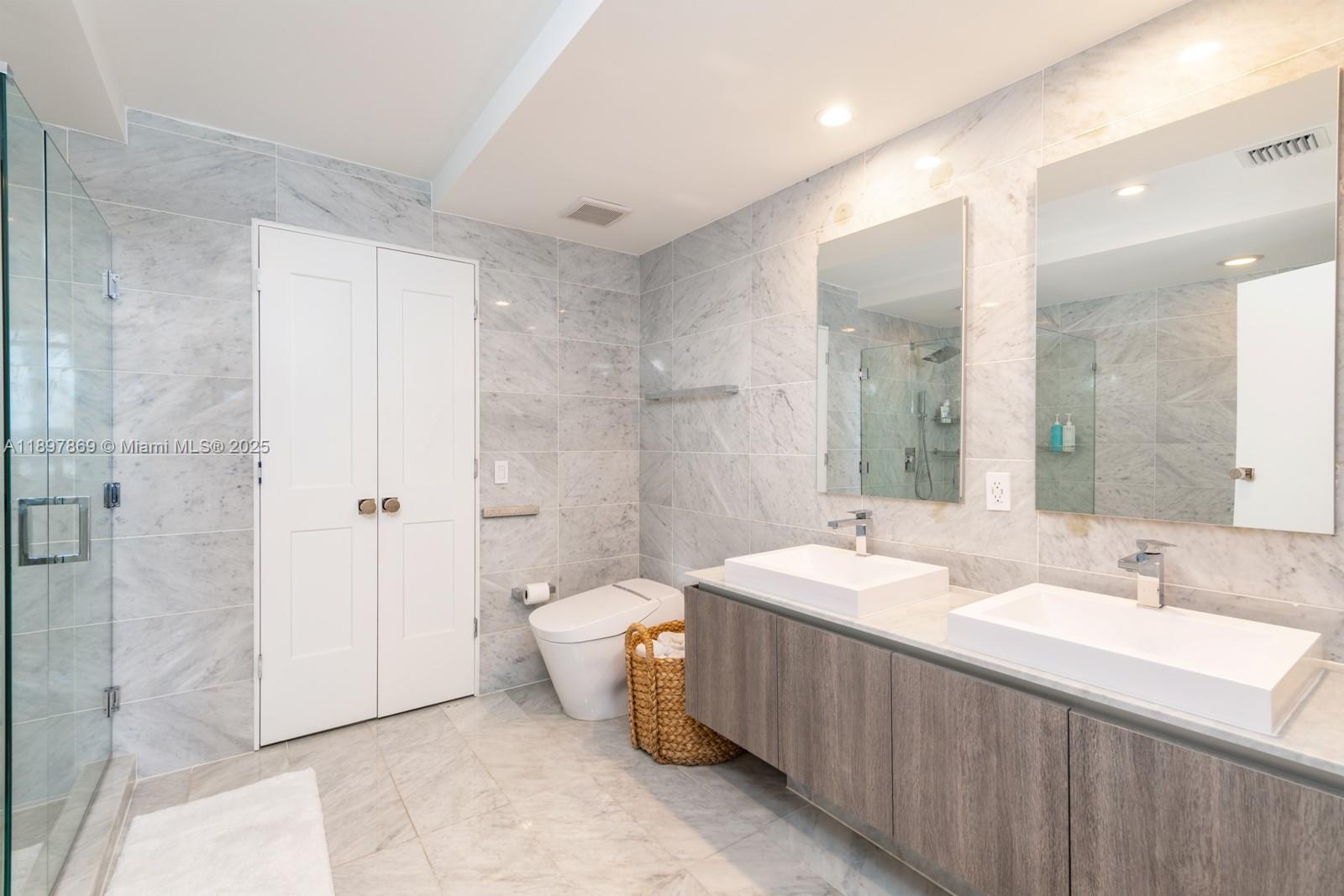 image Sls Lux Brickell15