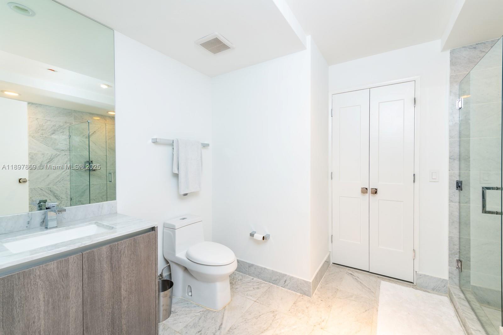 image Sls Lux Brickell20