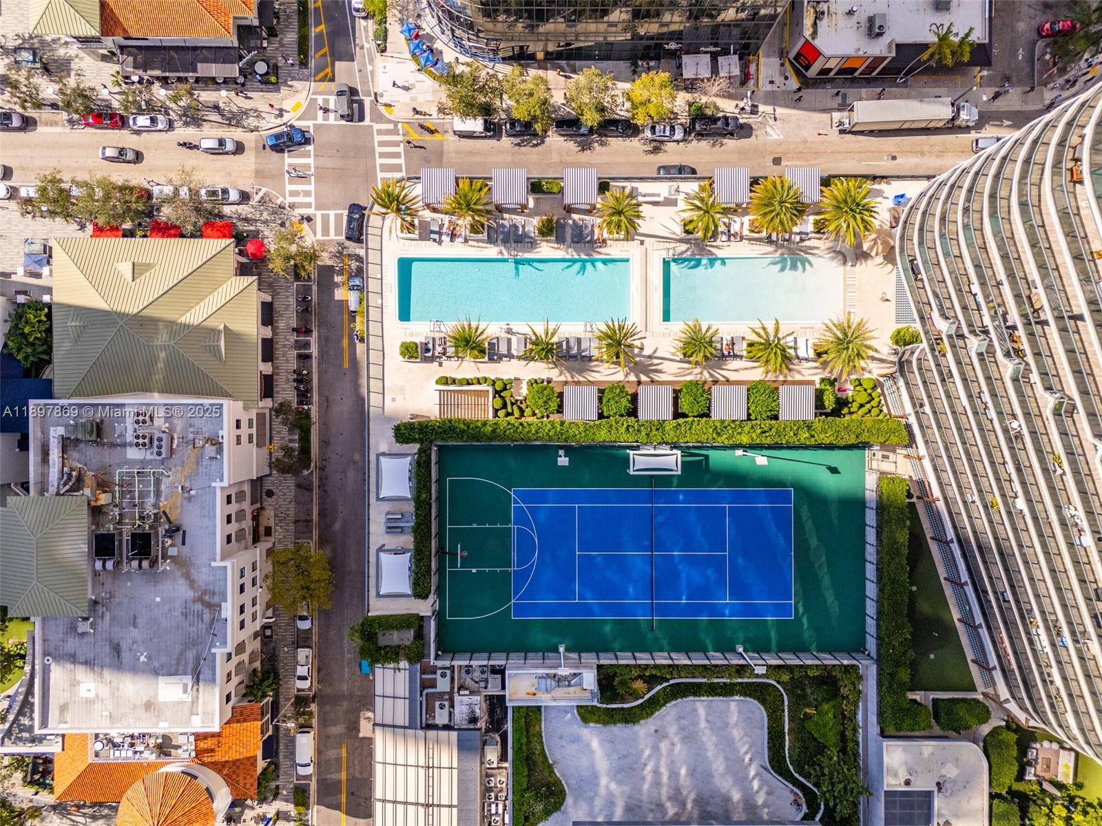 image Sls Lux Brickell36