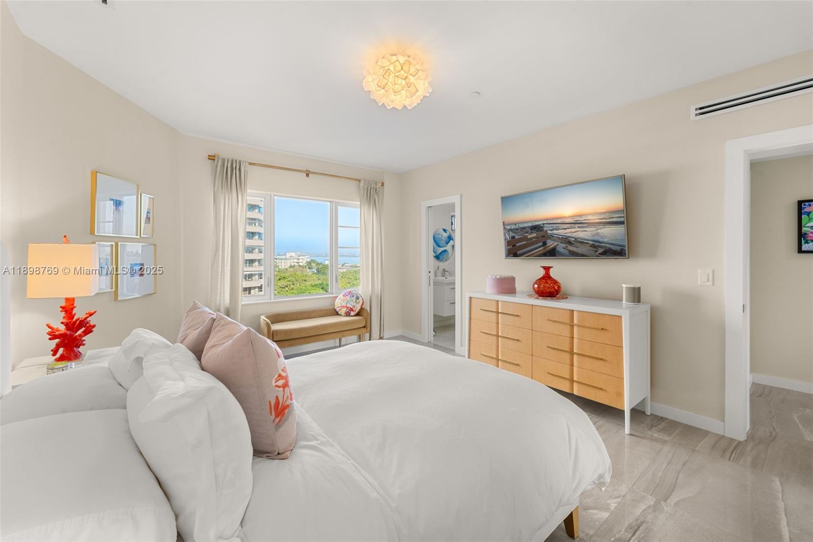 16 Island Ave #7C Miami Beach, FL 33139