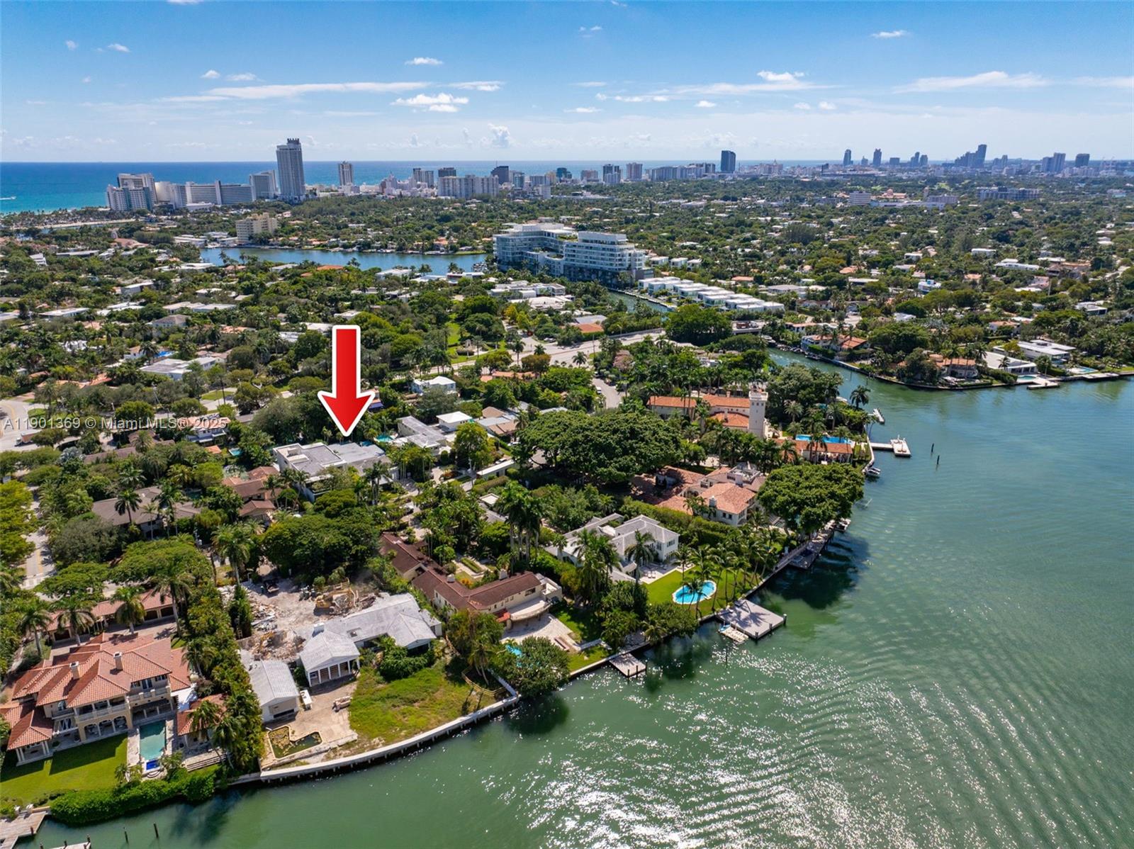 5055 N Bay Rd Miami Beach, FL 33140