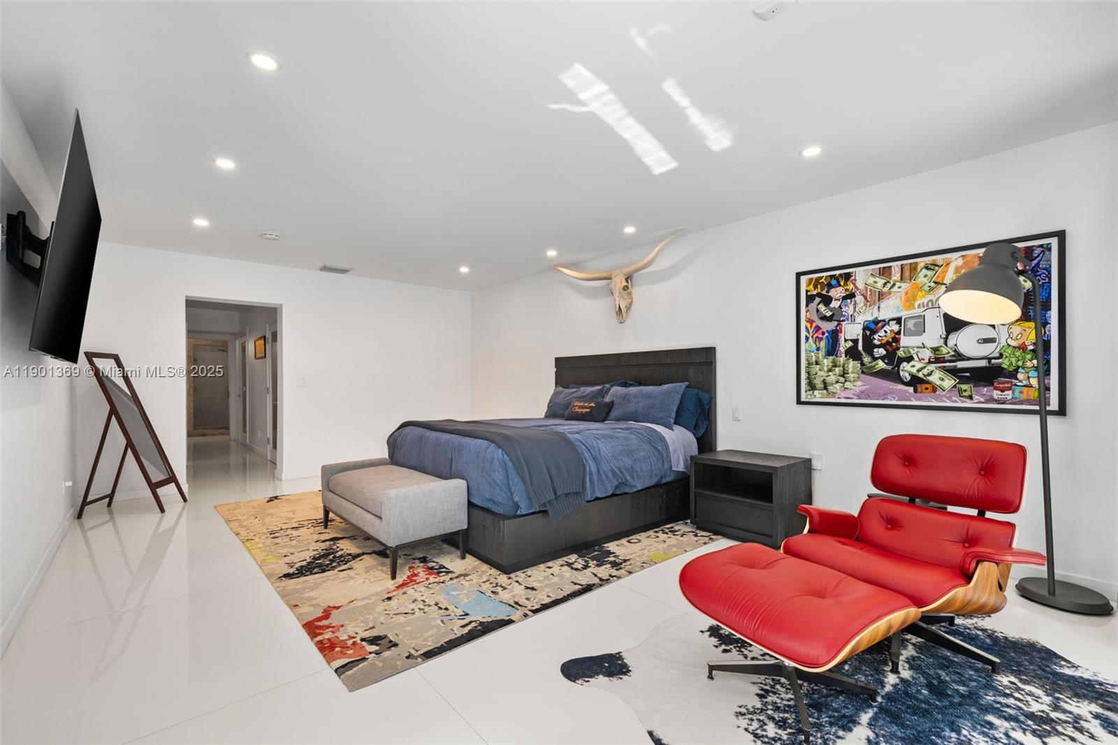 5055 N Bay Rd Miami Beach, FL 33140