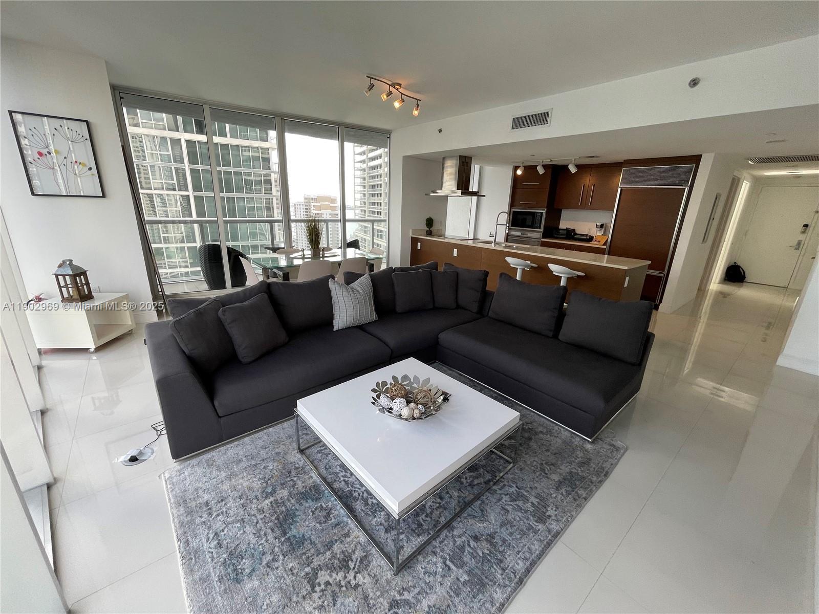 image Icon Brickell3