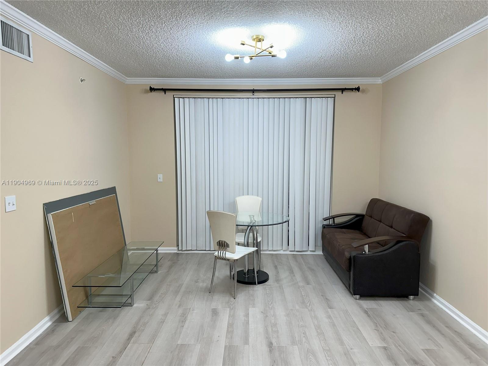 image Porto Bellagio Condo15