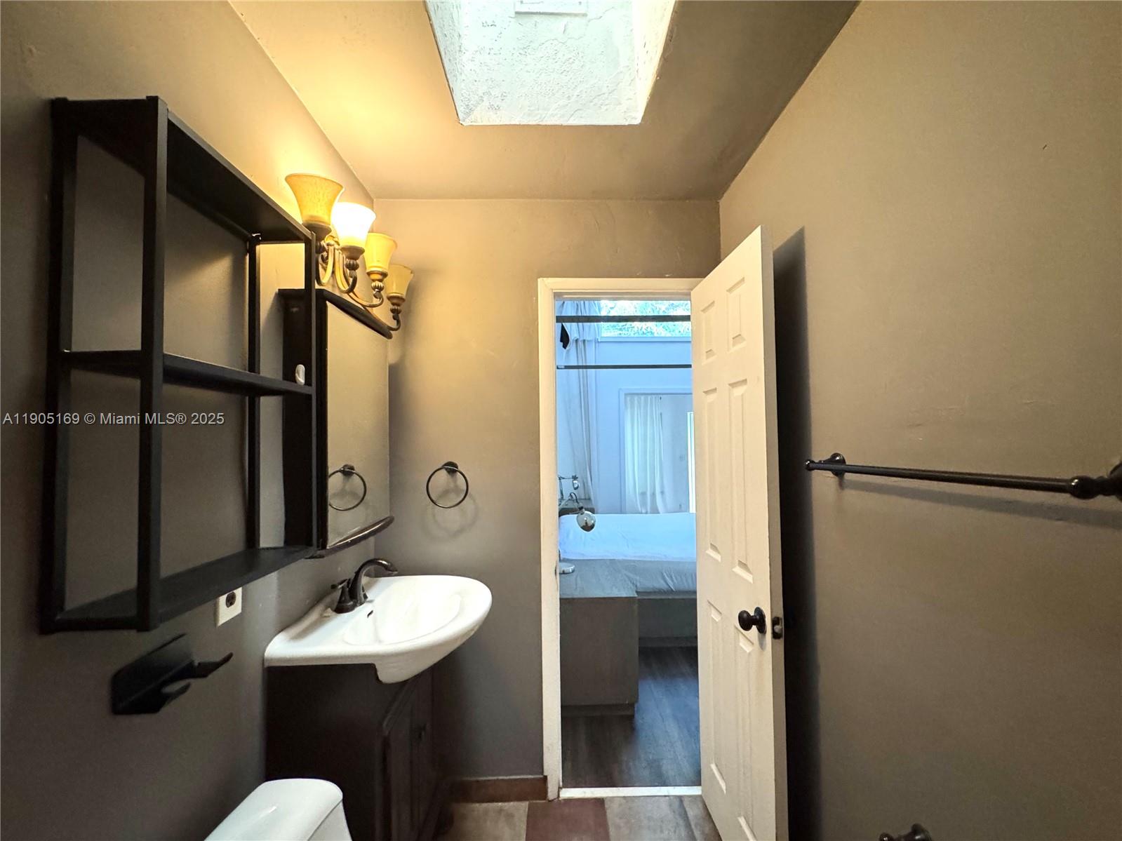 1785 Calais Dr #5 Miami Beach, FL 33141