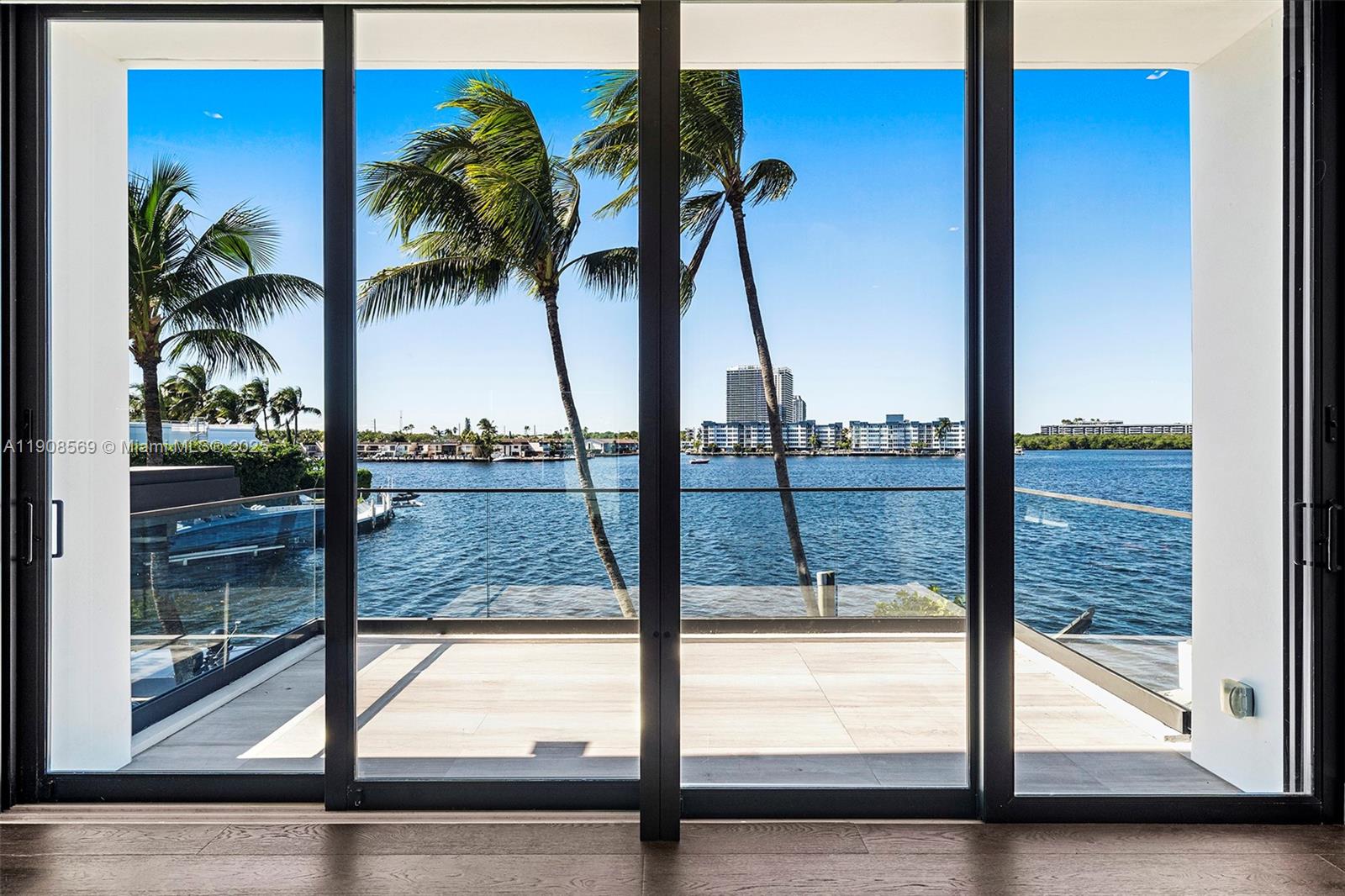 16470 NE 30th Ave North Miami Beach, FL 33160