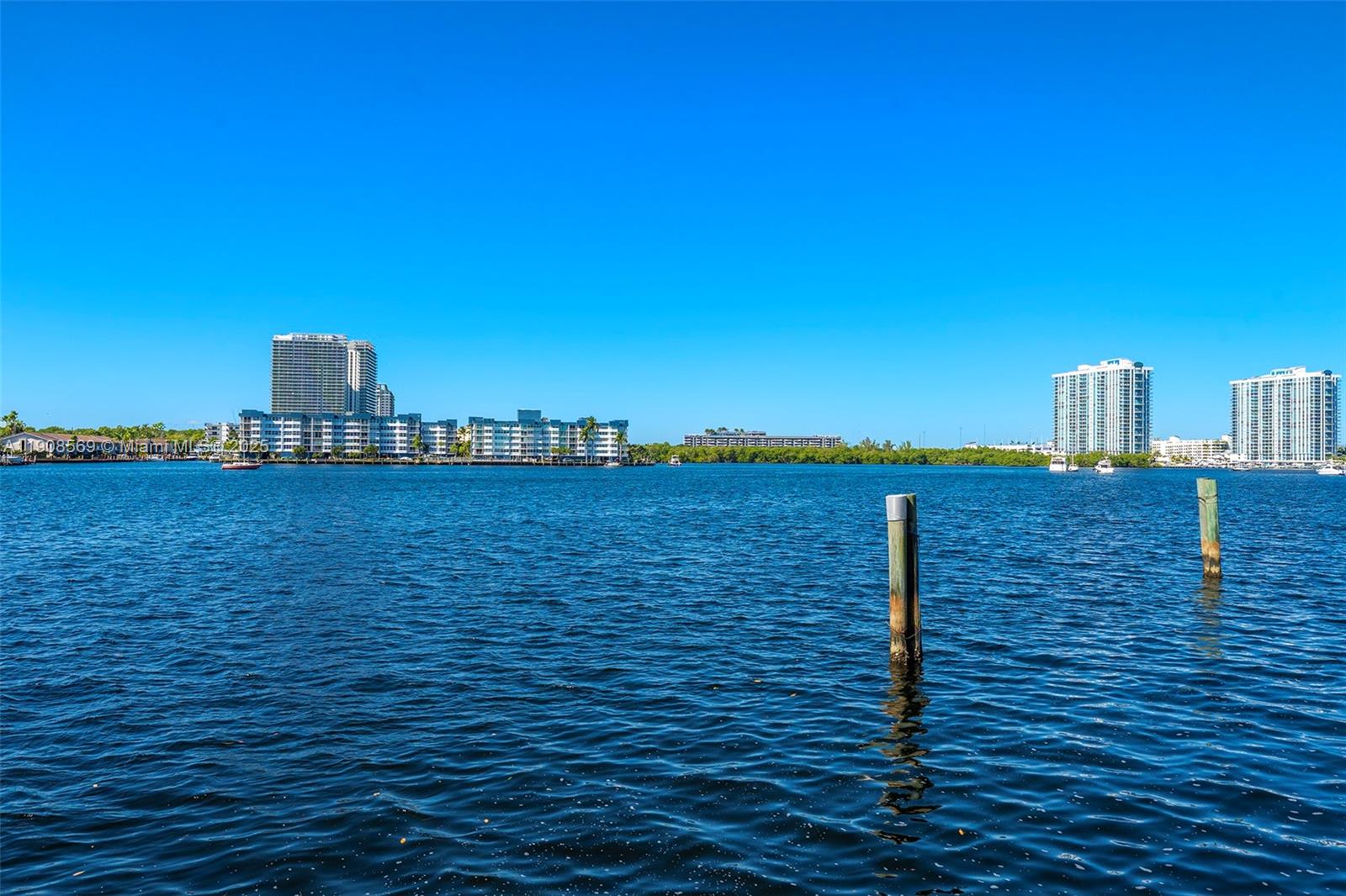 16470 NE 30th Ave North Miami Beach, FL 33160