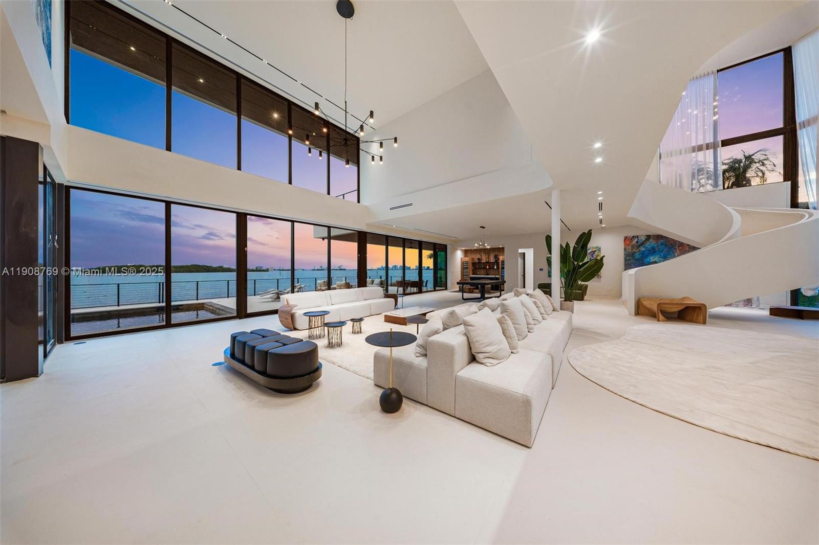 11400 N Bayshore Dr North Miami, FL 33181