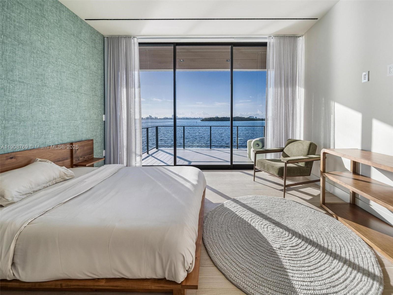 11400 N Bayshore Dr North Miami, FL 33181