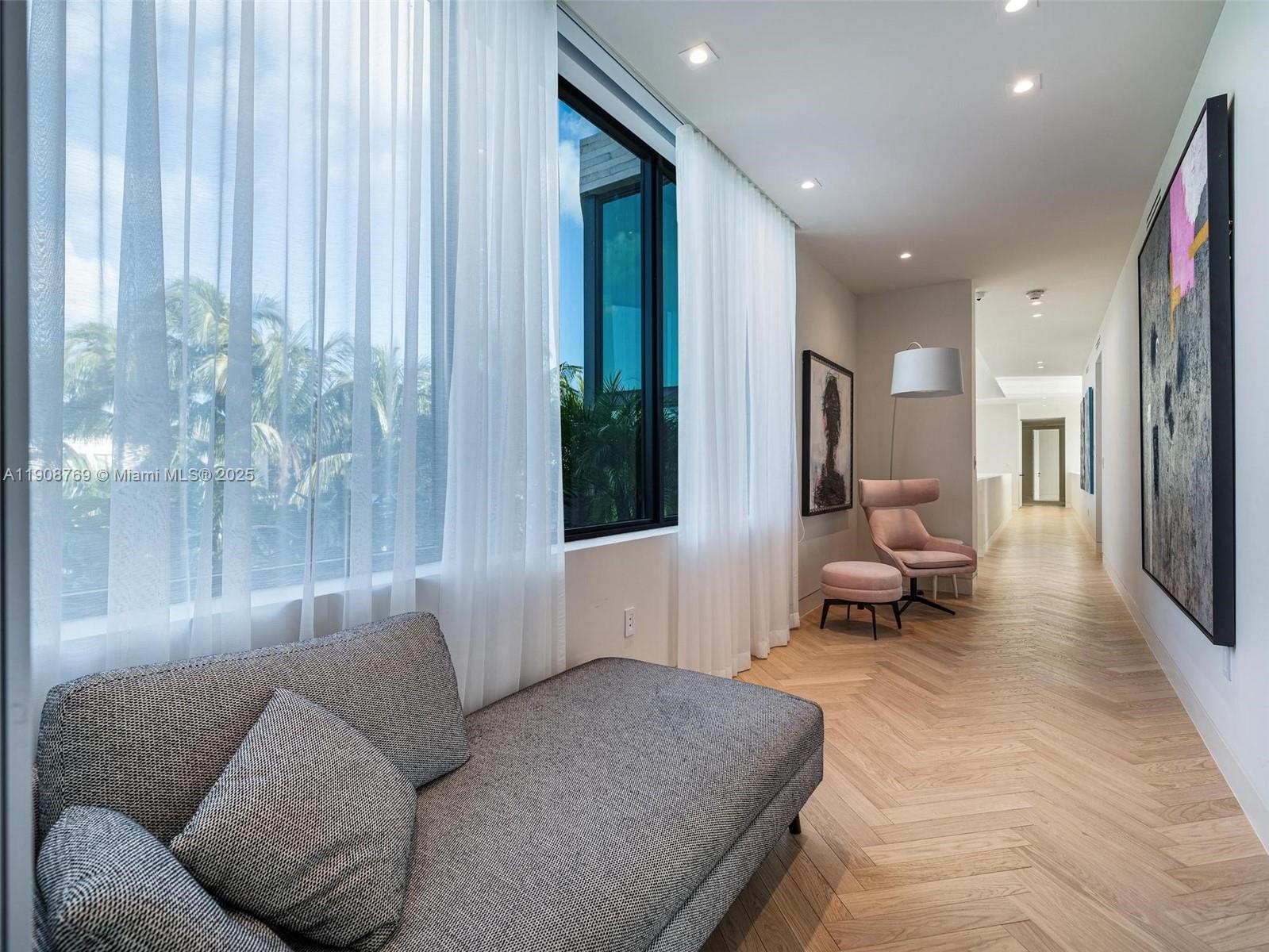 11400 N Bayshore Dr North Miami, FL 33181