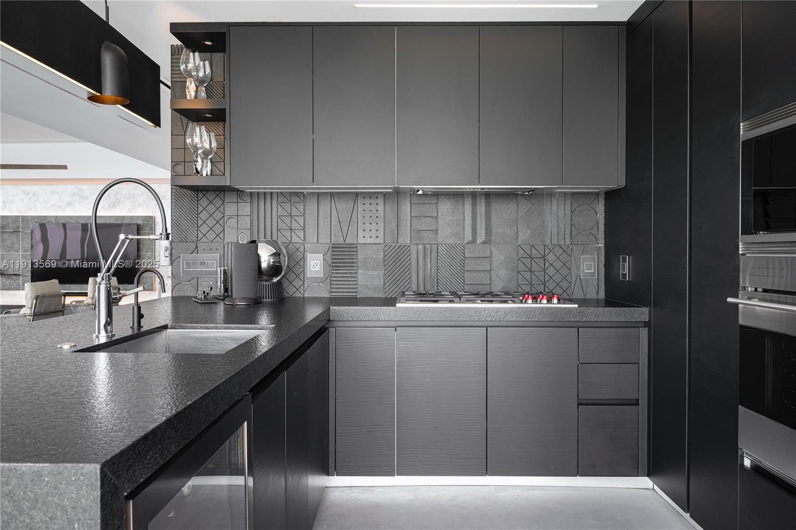 788 NE 23rd St #4102 Miami, FL 33137