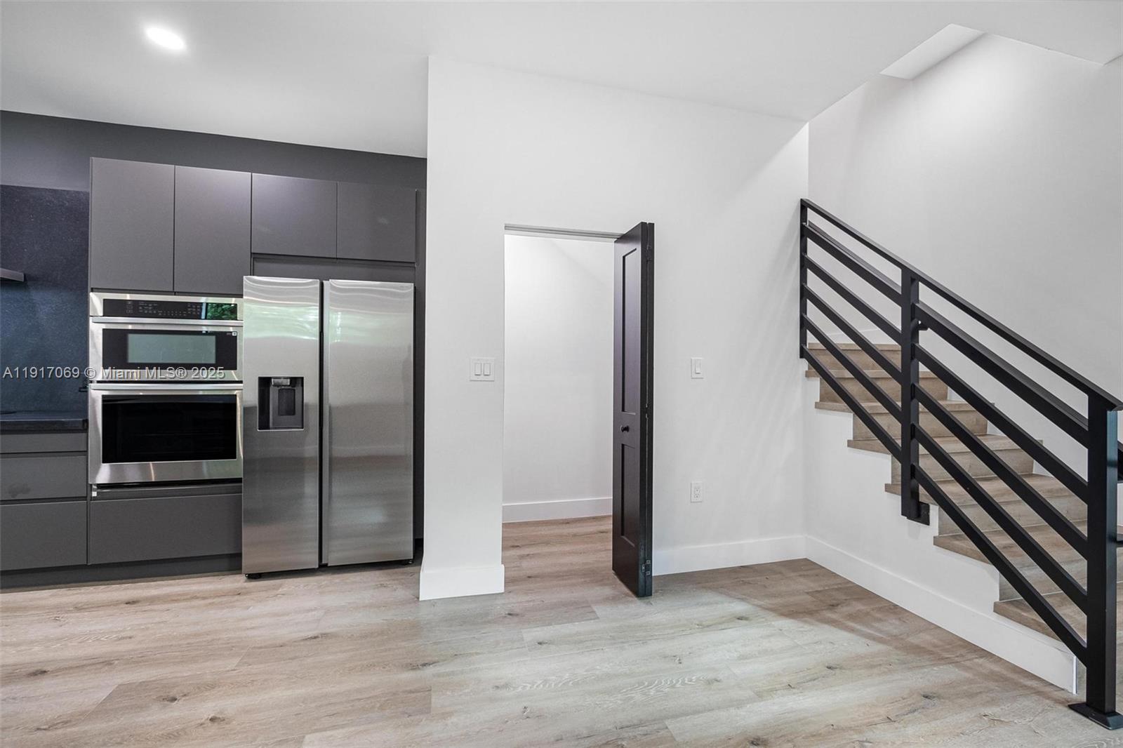 535 NW 52nd St Miami, FL 33127