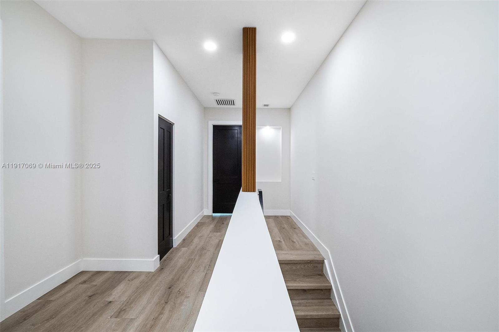 535 NW 52nd St Miami, FL 33127