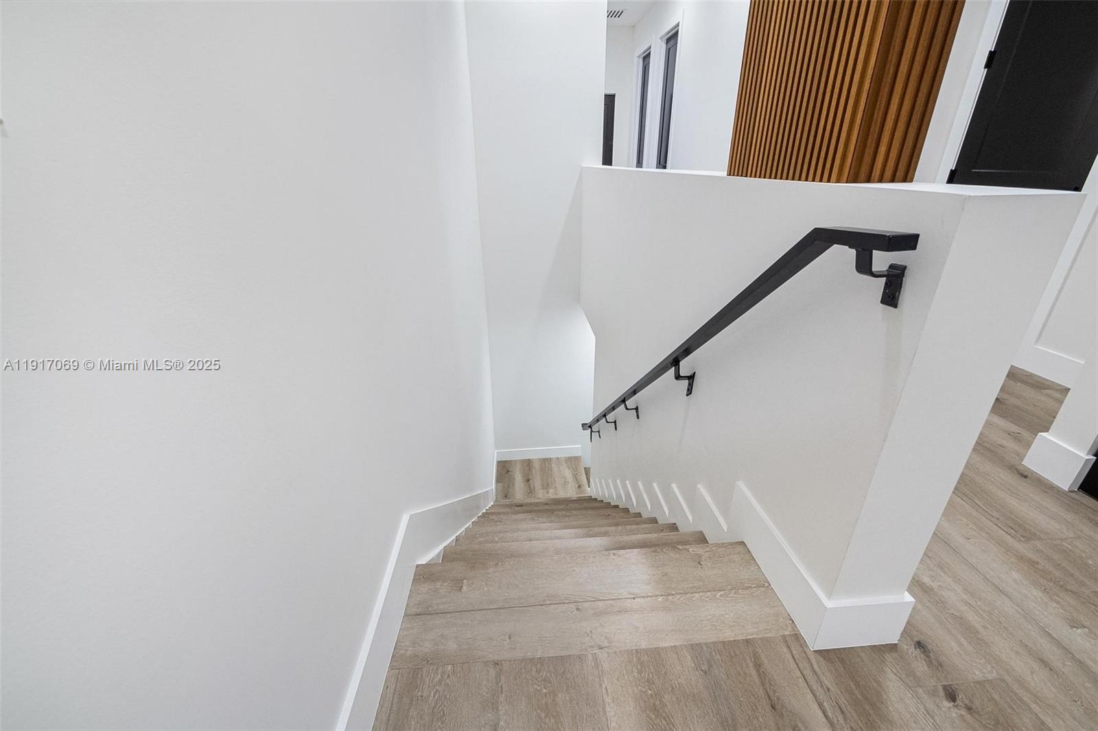 535 NW 52nd St Miami, FL 33127