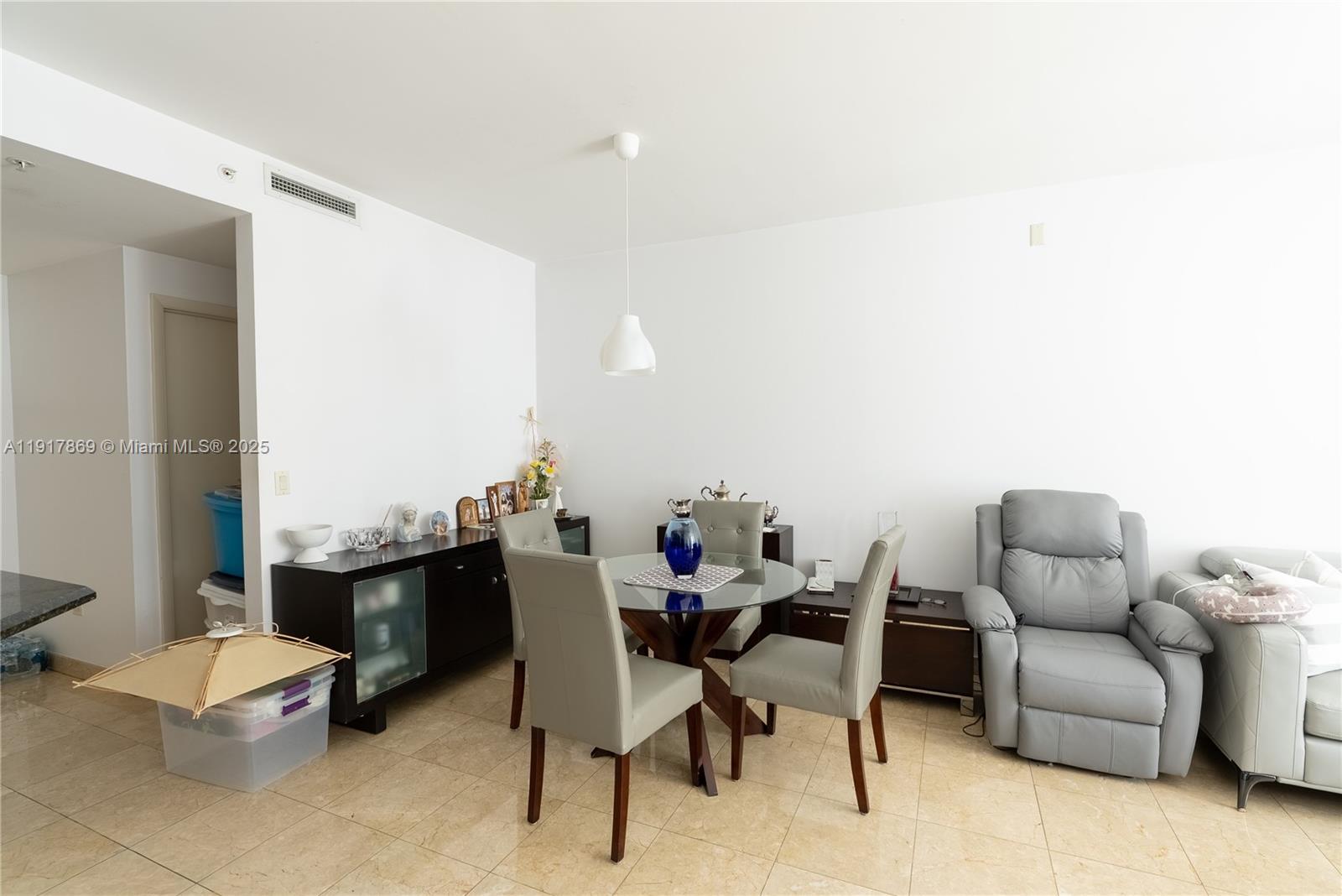 image Courts Brickell Key9