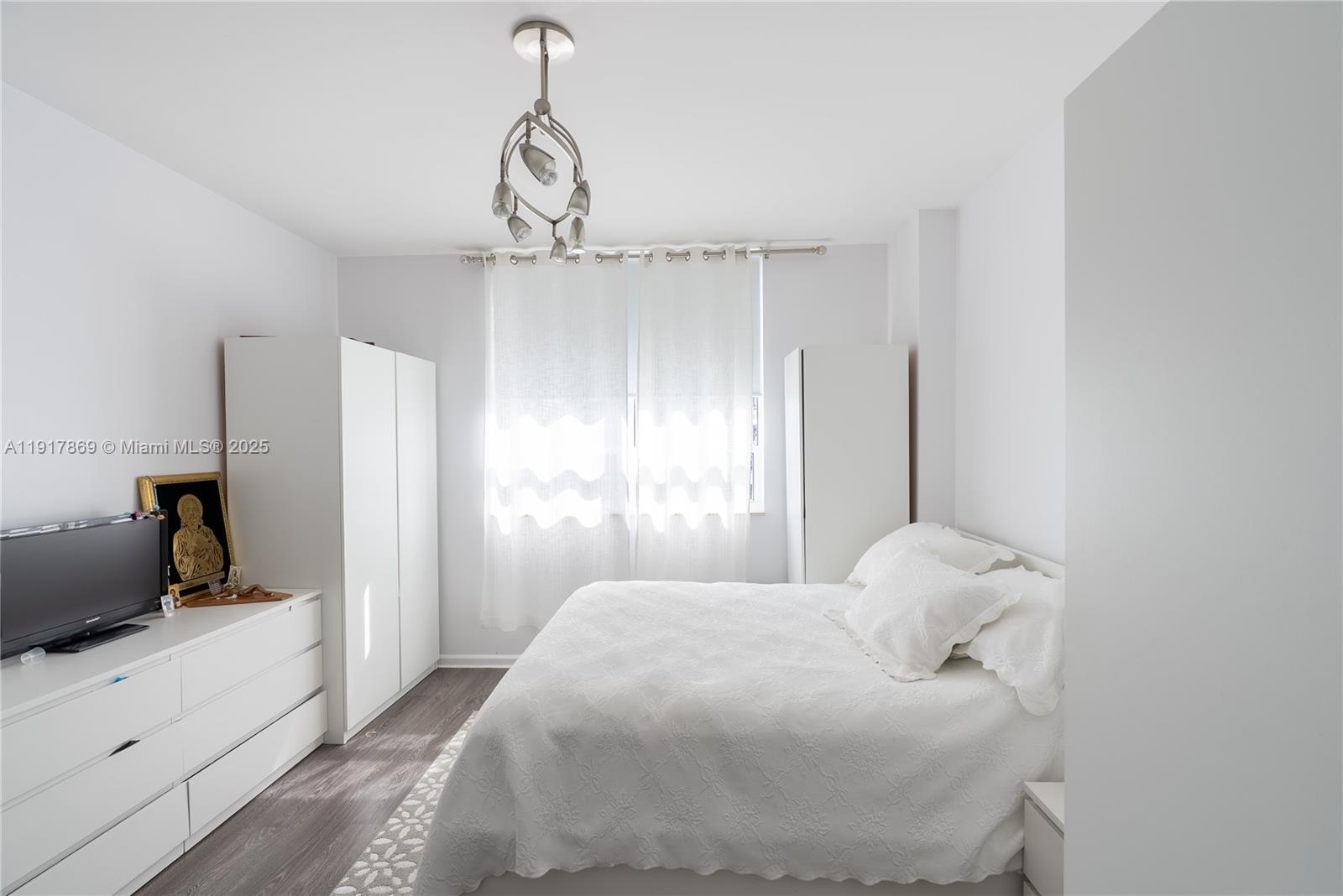 image Courts Brickell Key3