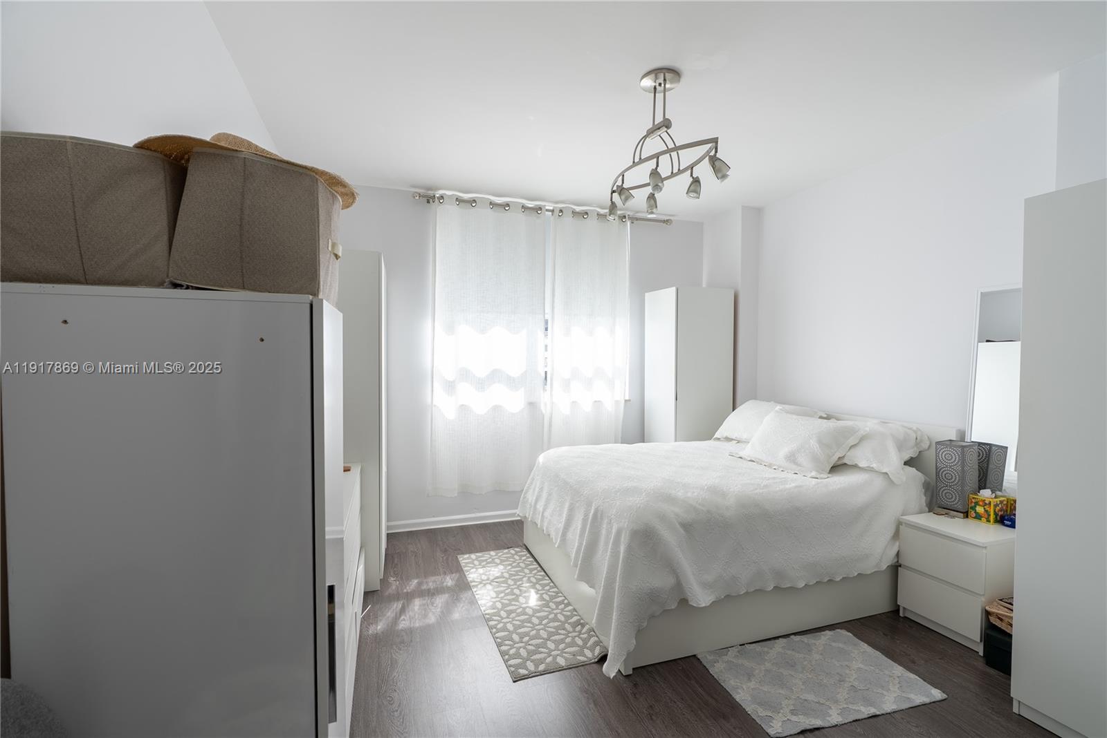 image Courts Brickell Key4