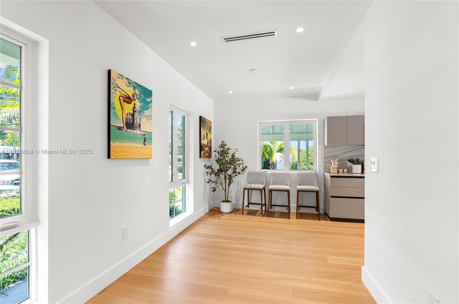 45 NE 104th St Miami Shores, FL 33138