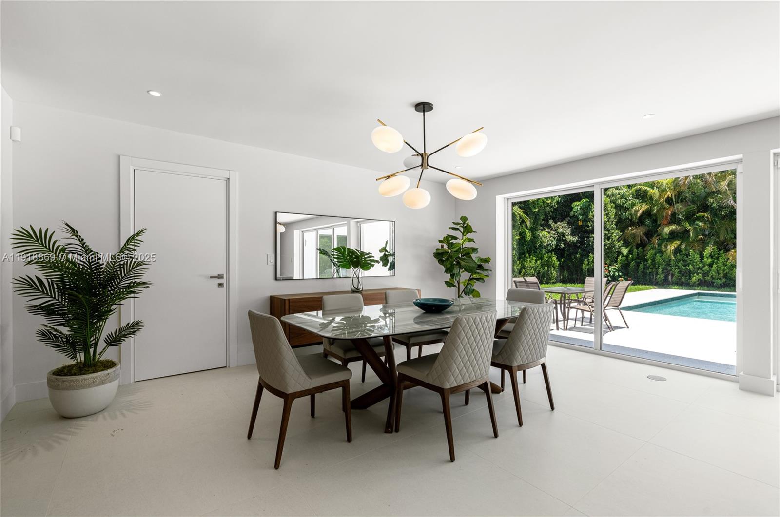 45 NE 104th St Miami Shores, FL 33138