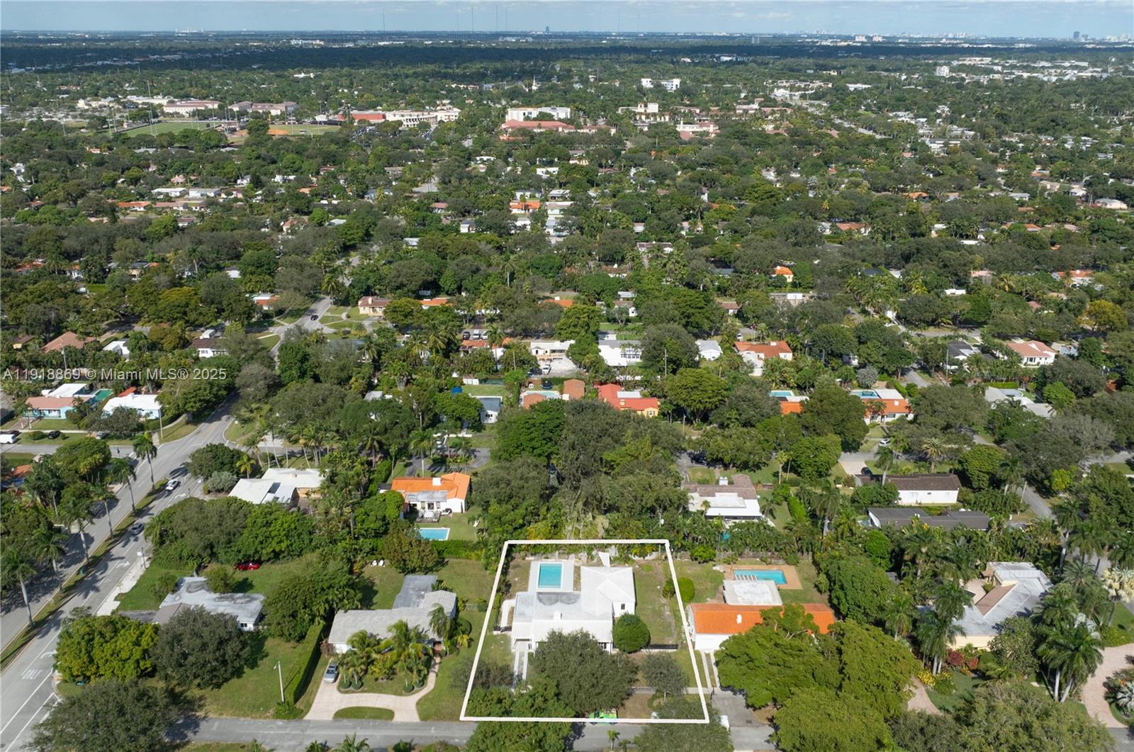 45 NE 104th St Miami Shores, FL 33138