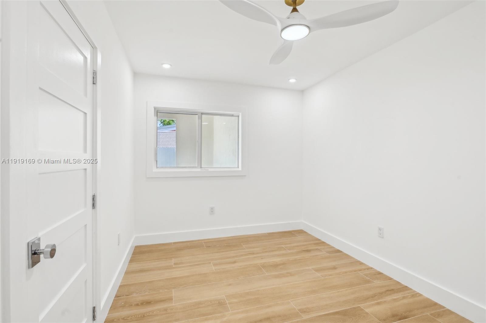 2001 SW 23rd Ave Fort Lauderdale, FL 33312