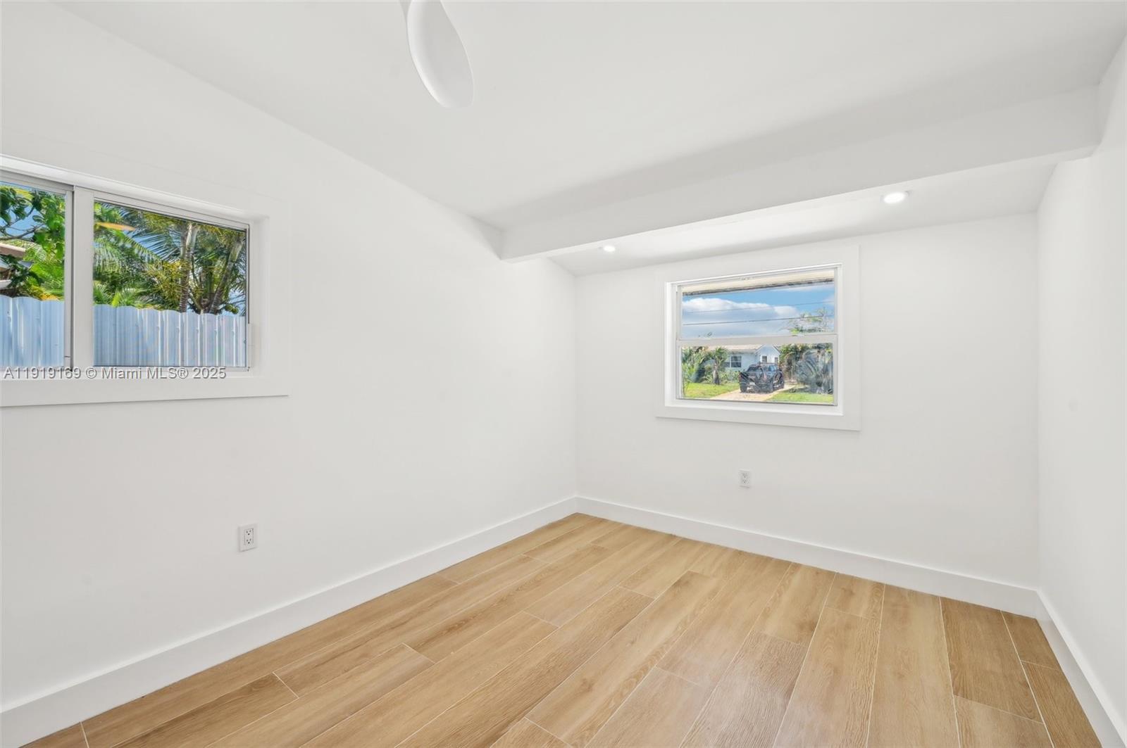 2001 SW 23rd Ave Fort Lauderdale, FL 33312