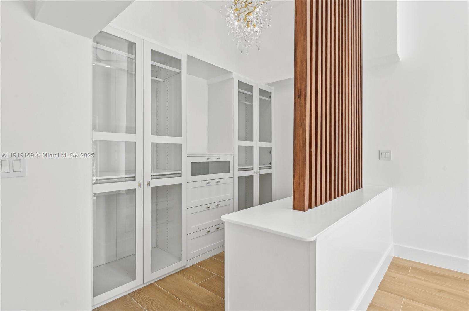 2001 SW 23rd Ave Fort Lauderdale, FL 33312