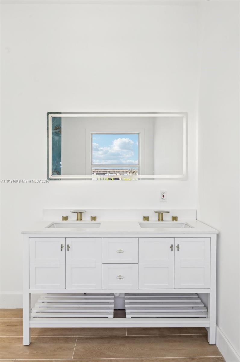 2001 SW 23rd Ave Fort Lauderdale, FL 33312