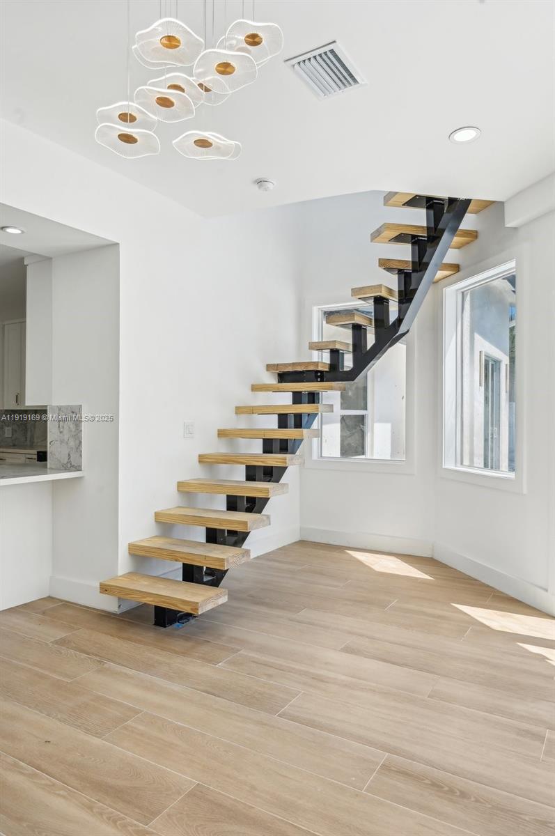 2001 SW 23rd Ave Fort Lauderdale, FL 33312