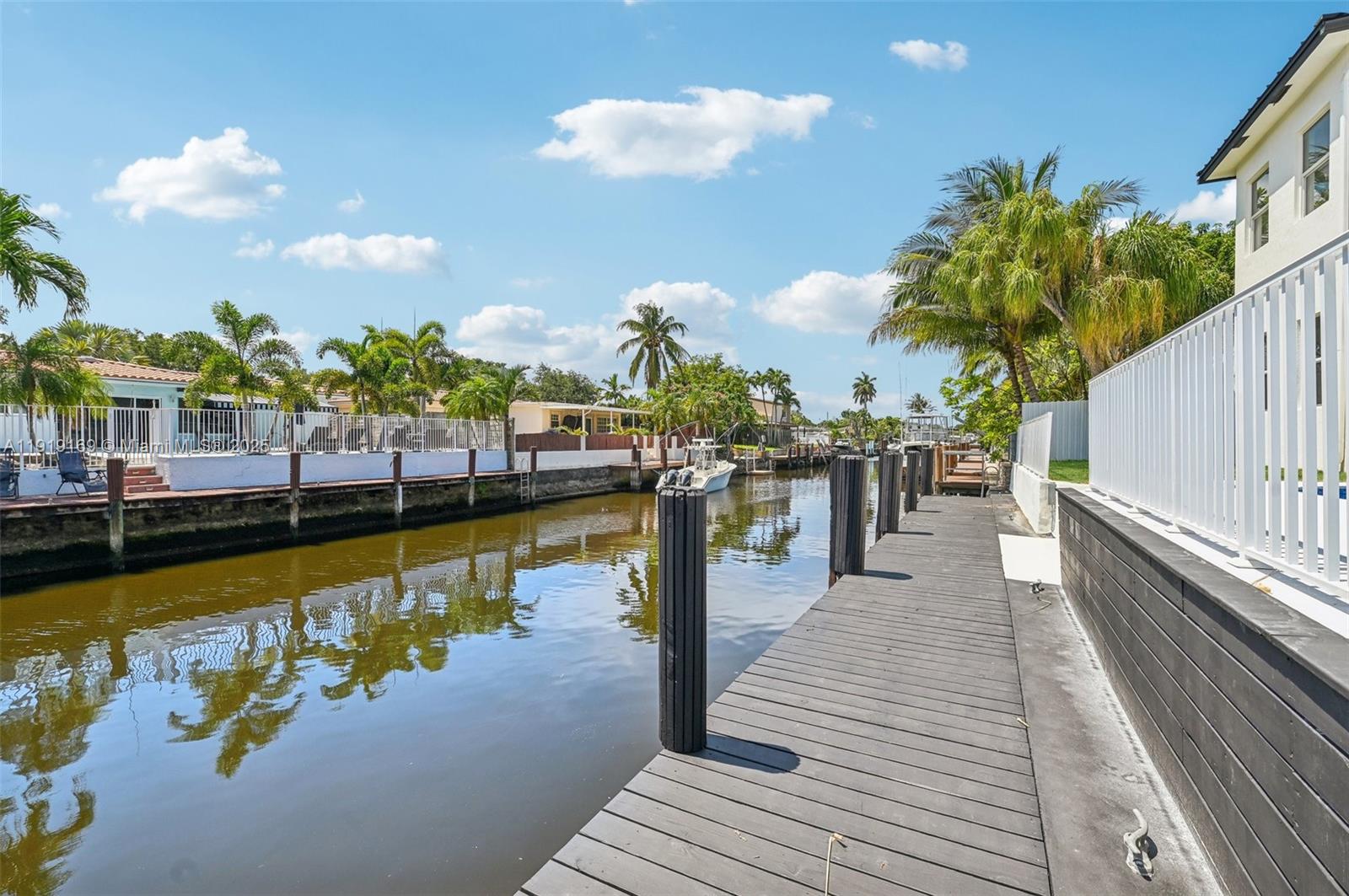 2001 SW 23rd Ave Fort Lauderdale, FL 33312