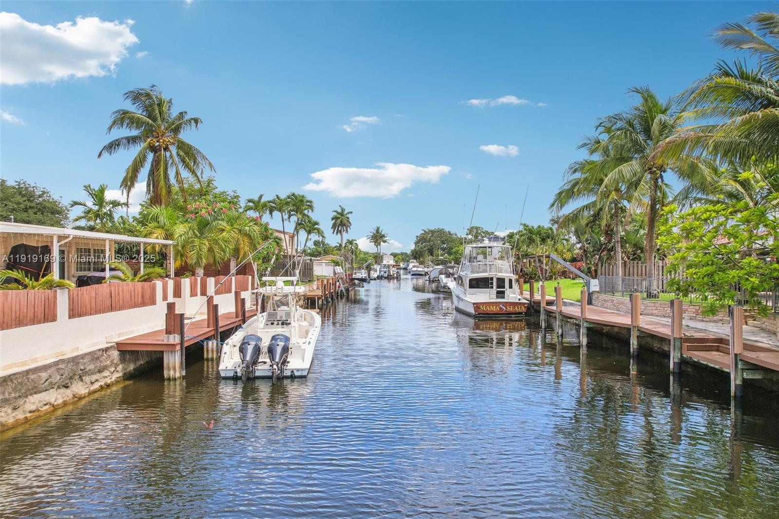 2001 SW 23rd Ave Fort Lauderdale, FL 33312