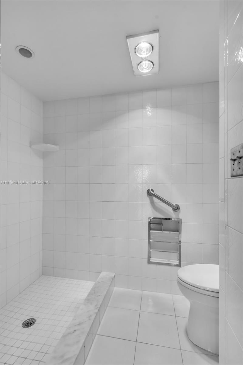 200 Ocean Ln Dr #407-GR09 Key Biscayne, FL 33149