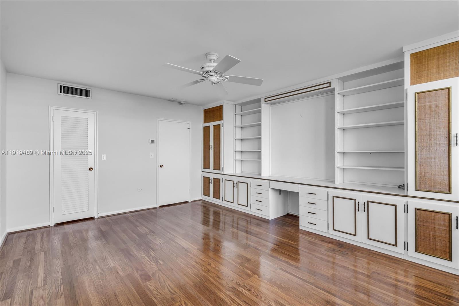 200 Ocean Ln Dr #407-GR09 Key Biscayne, FL 33149