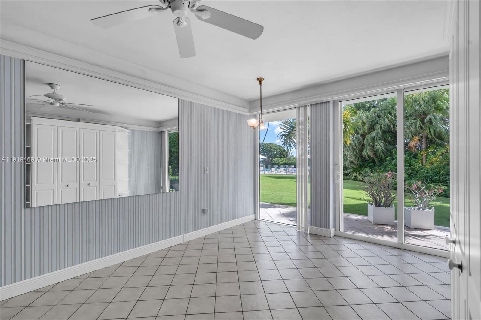 200 Ocean Ln Dr #407-GR09 Key Biscayne, FL 33149