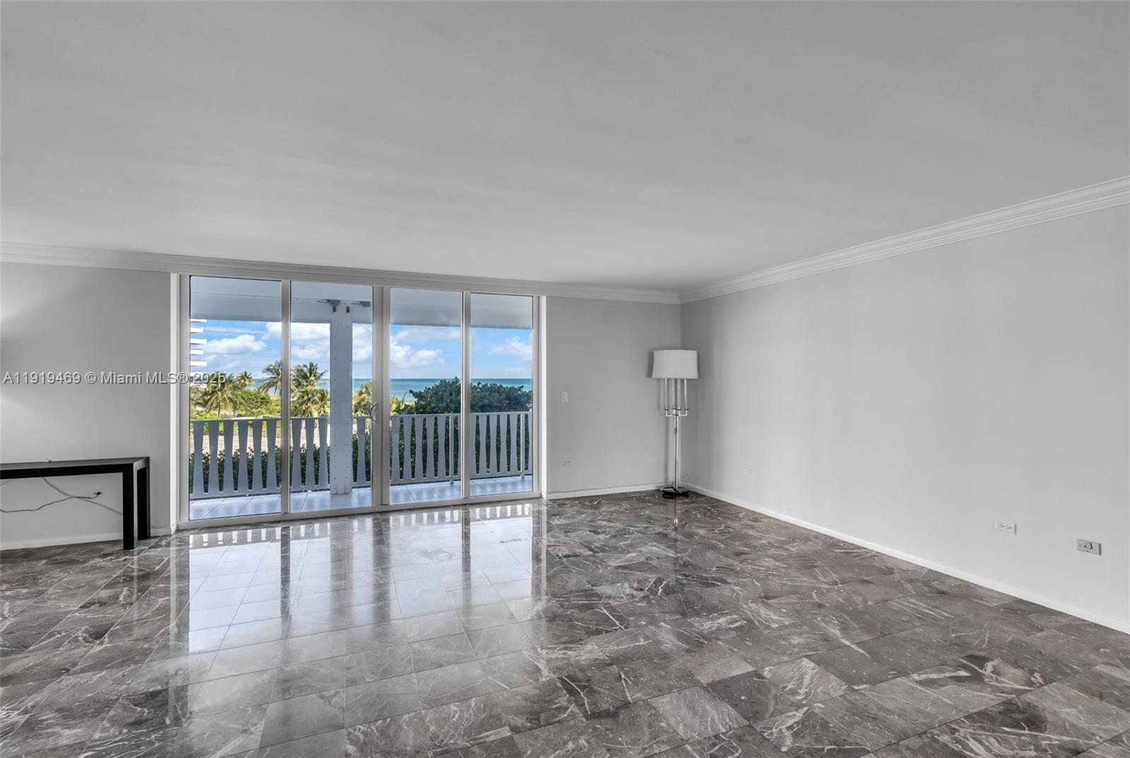 200 Ocean Ln Dr #407-GR09 Key Biscayne, FL 33149