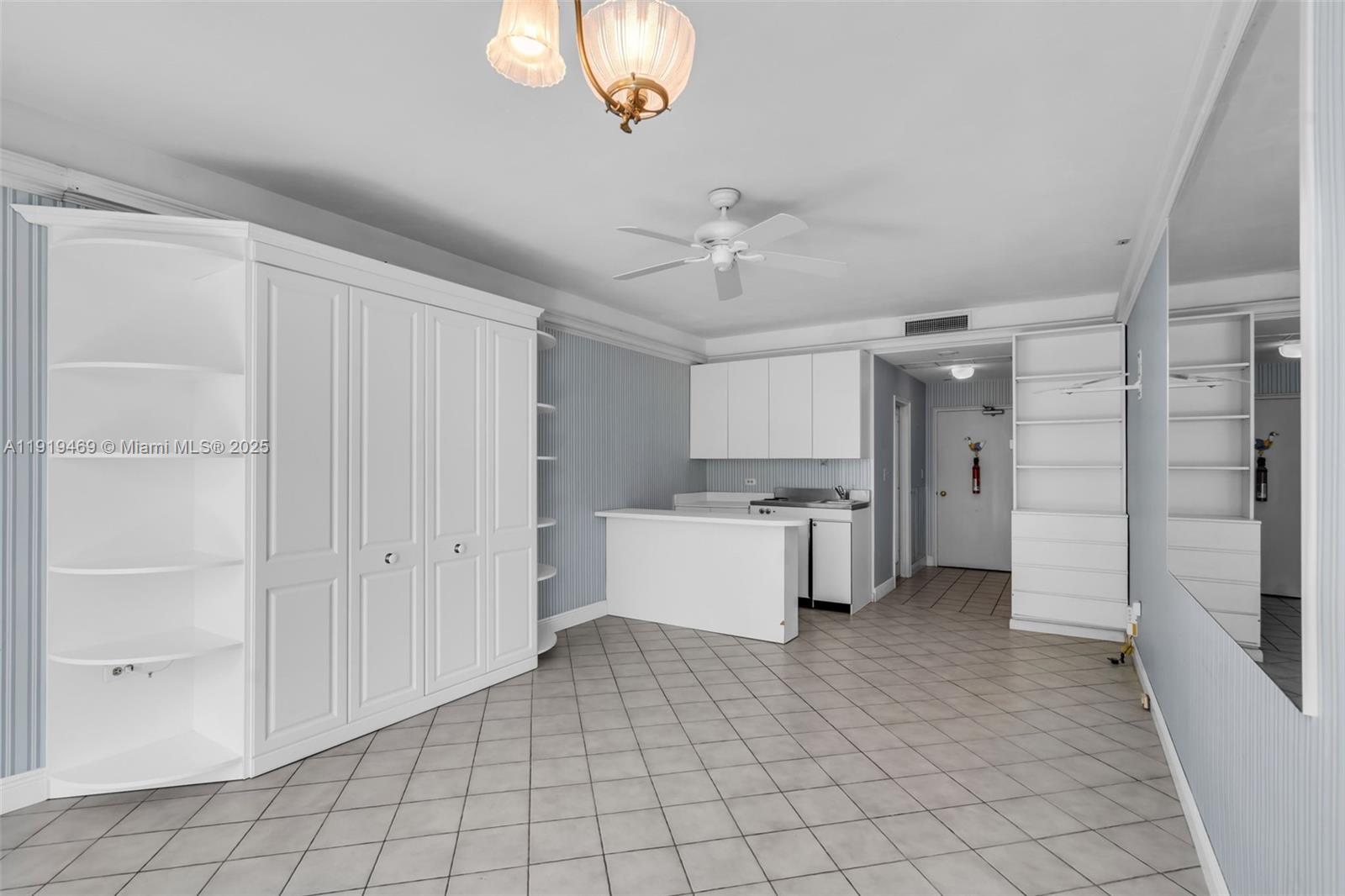 200 Ocean Ln Dr #407-GR09 Key Biscayne, FL 33149